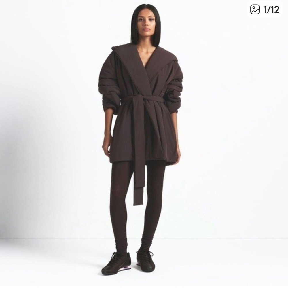 NWOT SKIMS x Nike Black  Wrap Coat Belted
Hooded Oversized SMALL